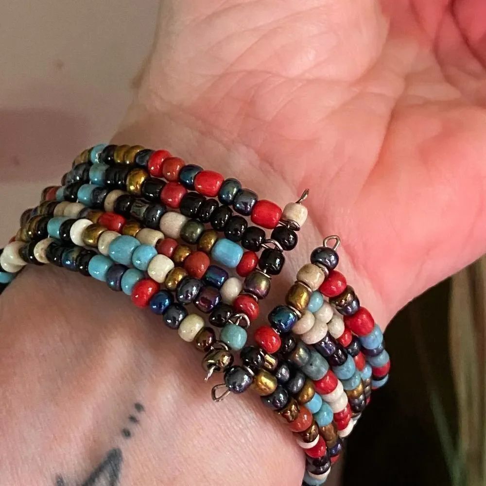 Memory Wire Pearl & Multi Colored Bead Cuff Bracelet - Picture 5 of 5